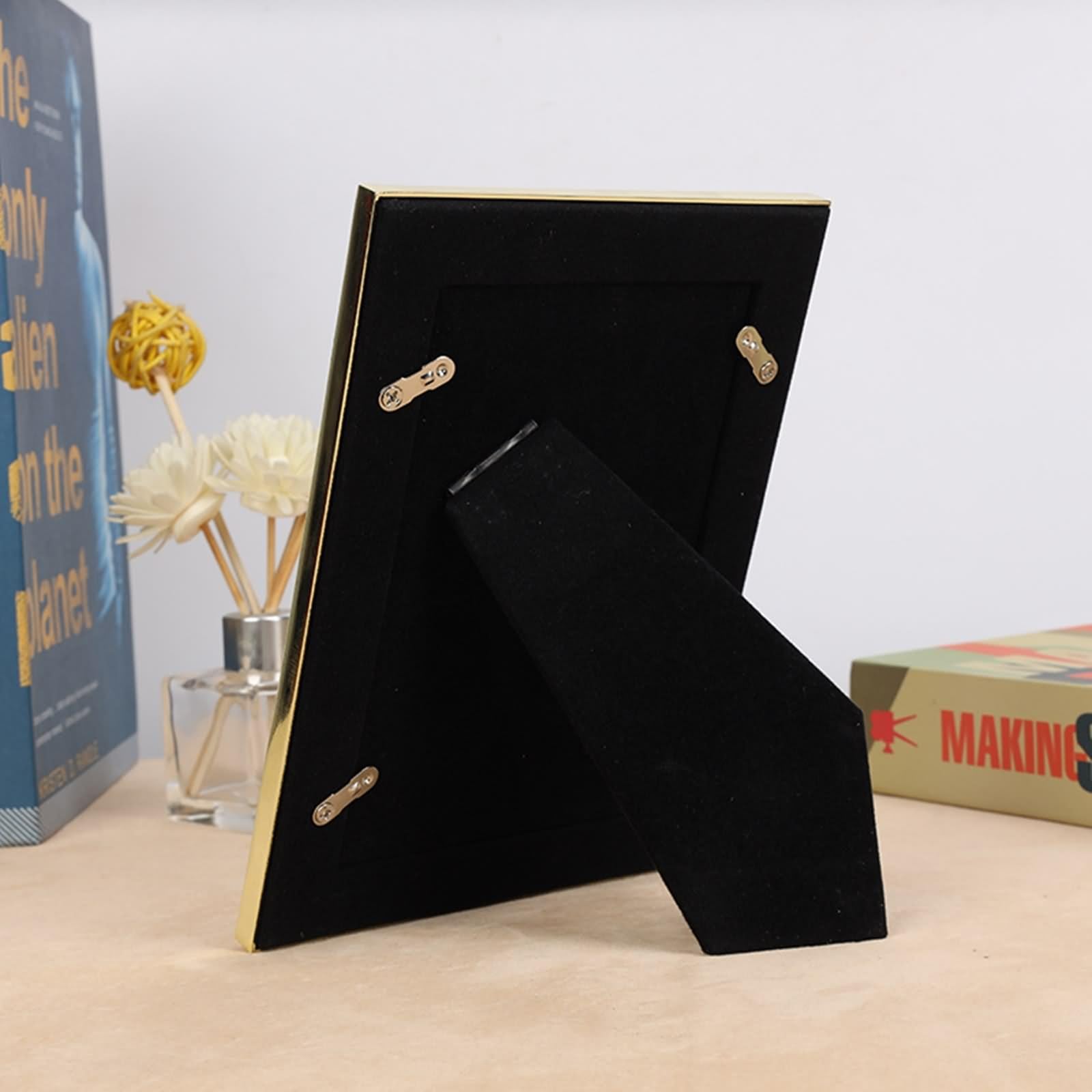 Marcos de fotos decorativos, marco de fotos de mesa de metal dorado y concha de 4 x 6 pulgadas, decoraciones para dormitorio