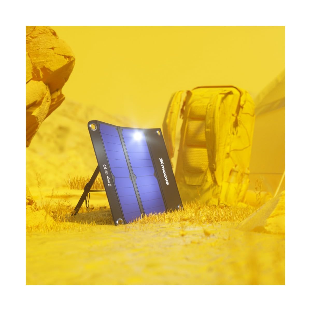 Xmoove - Panneau Solaire 12W avec Batterie Intégrée 10 000 mAh - TREK