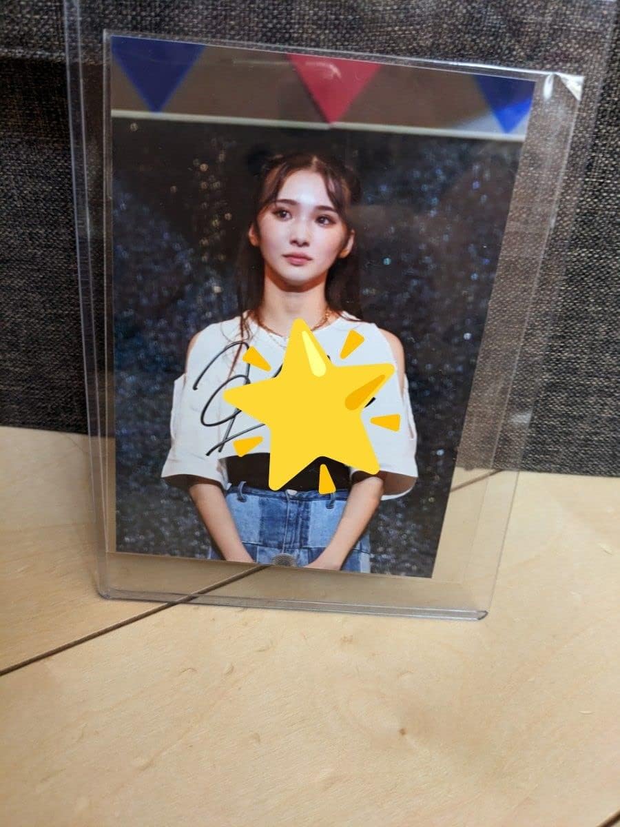 Girls2 山口綺羅　ミュージアム入場特典サイン入り 2枚　❷ソロ Girls2 山口綺羅 ミュージアム入場特典サイン入り 2枚 ➁ソロ
