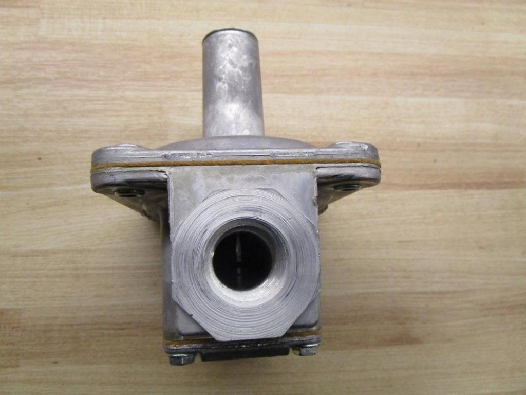 Maxitrol R500Z Regulator