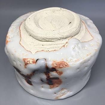 小林武春　竹林窯　抹茶茶碗　木箱付き Amazon.co.jp: 小林武春 志野 茶碗 竹林窯 共箱 茶道具 抹茶碗