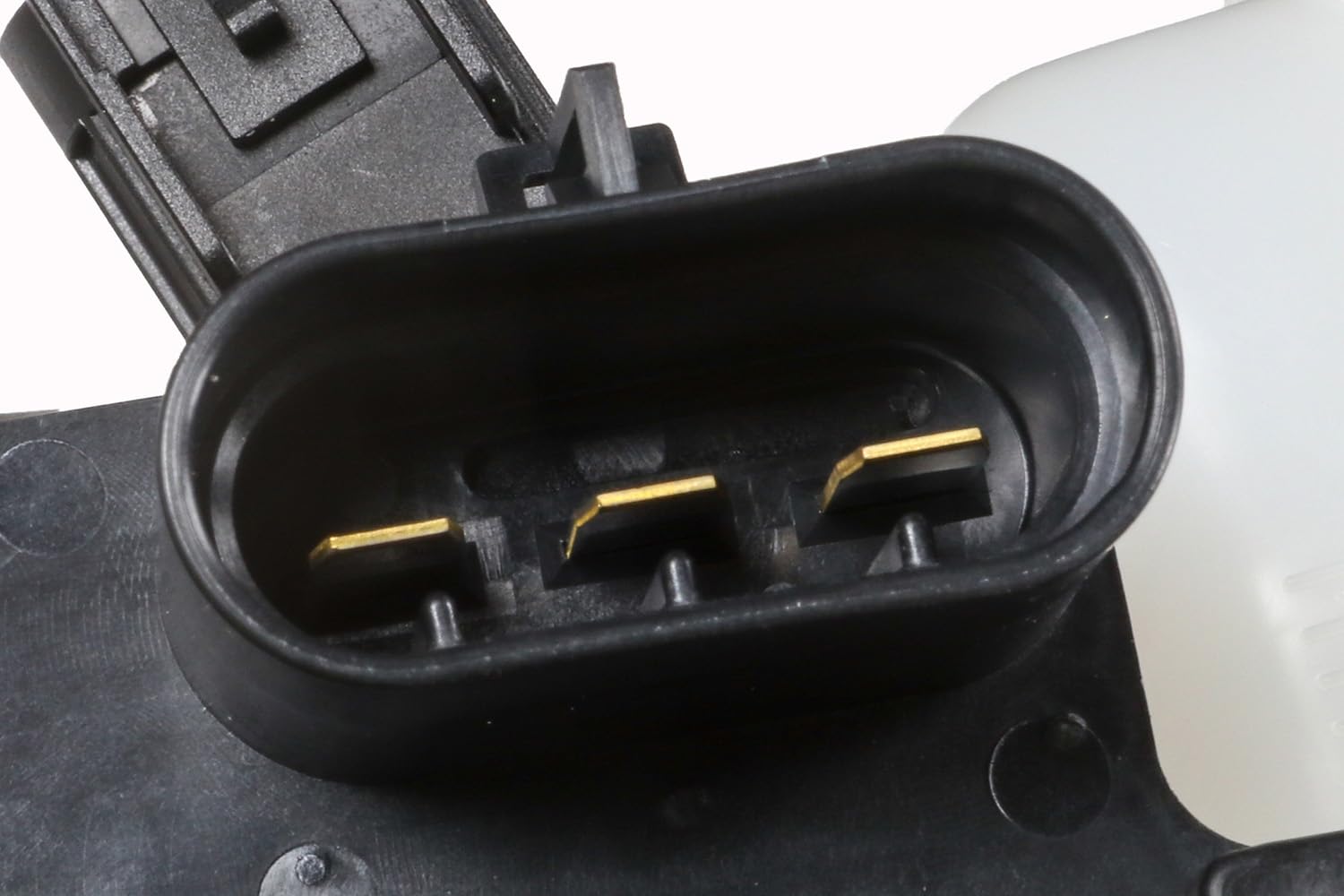 Amazon.com: GM Genuine Parts 19258789 Brake Master Cylinder 