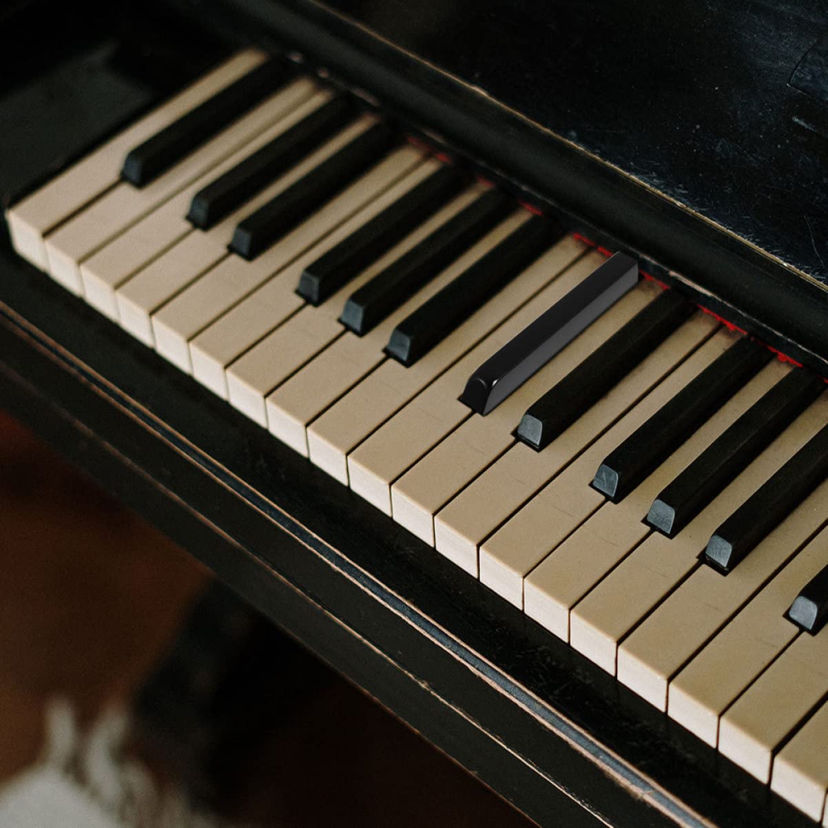 Toyvian 88kawałki Sztuk Trwałych Klawiszy Do Fortepianu Akcesoria Do Naprawy Instrumentów Muzycznych Wykonane z Akrylu i Plastiku Łatwe Użyciu i Przechowywaniu