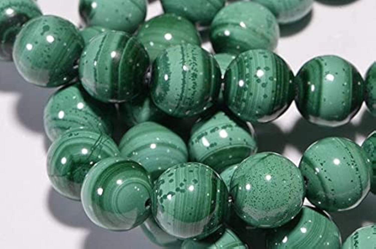 Perles en malachite 10mm naturelle LKBEADS pour créer vos bracelets bien-être