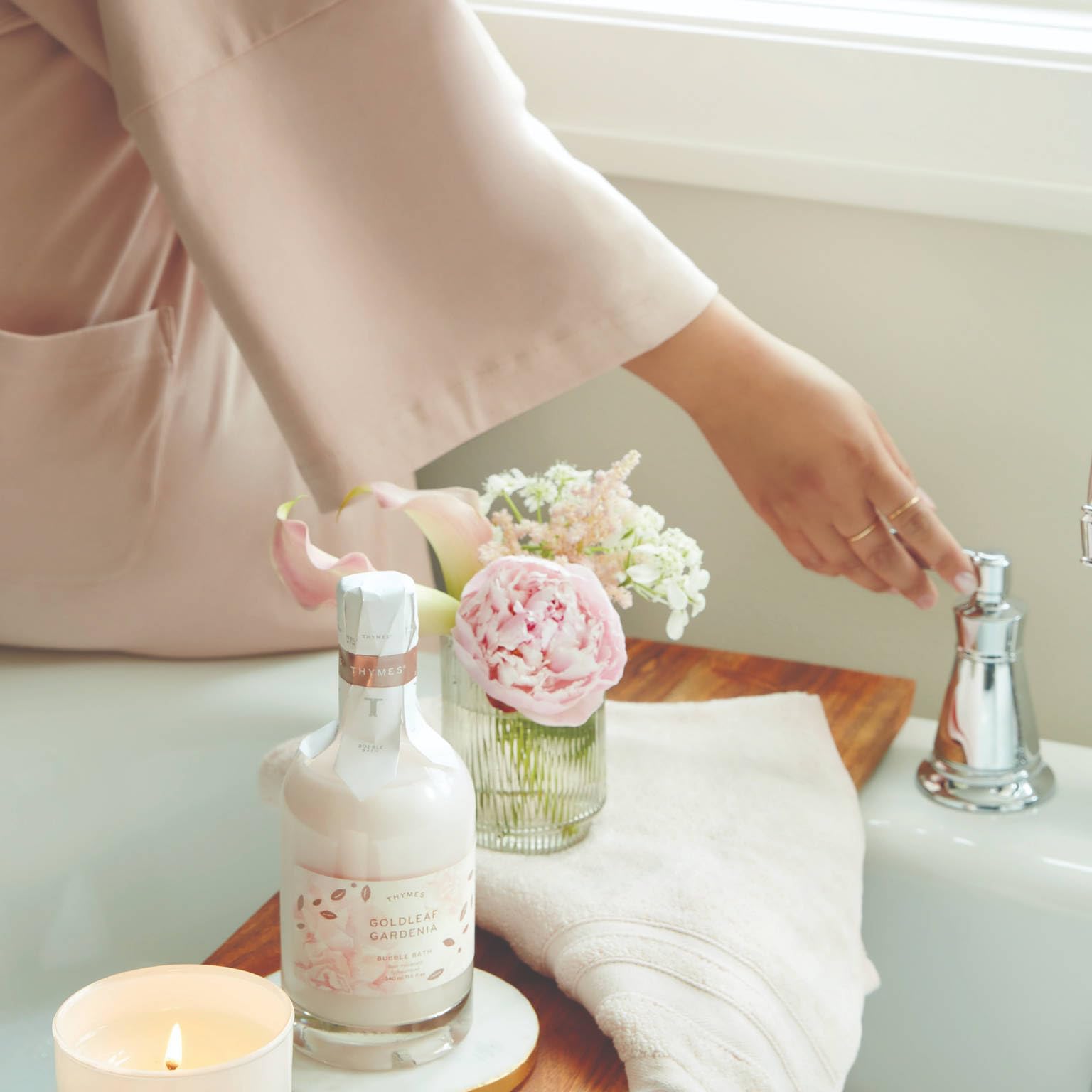 Thymes Bubble Bath - 11.5 Fl Oz - Goldleaf Gardenia: Goldleaf Gardenia 11.5 Fl Oz (Pack of 1)