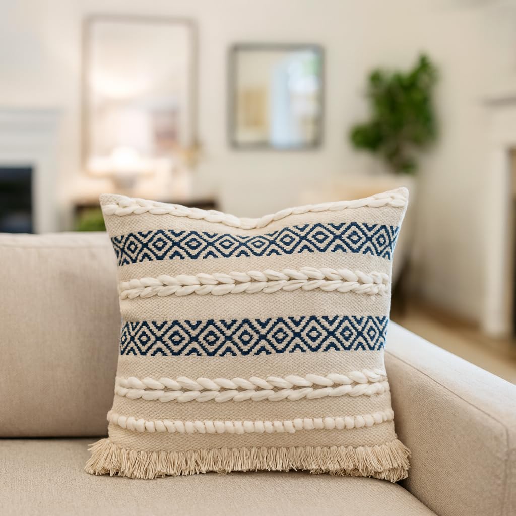 TreeWool Fodera per Cuscino Boho (45x45 cm, Verde Pavone, Confezione da 1) Cuscino Decorativo Tessuto a Mano con Passanti Intrecciati, Motivo Geometrico e Frange - Cuscino Quadrato per Divano