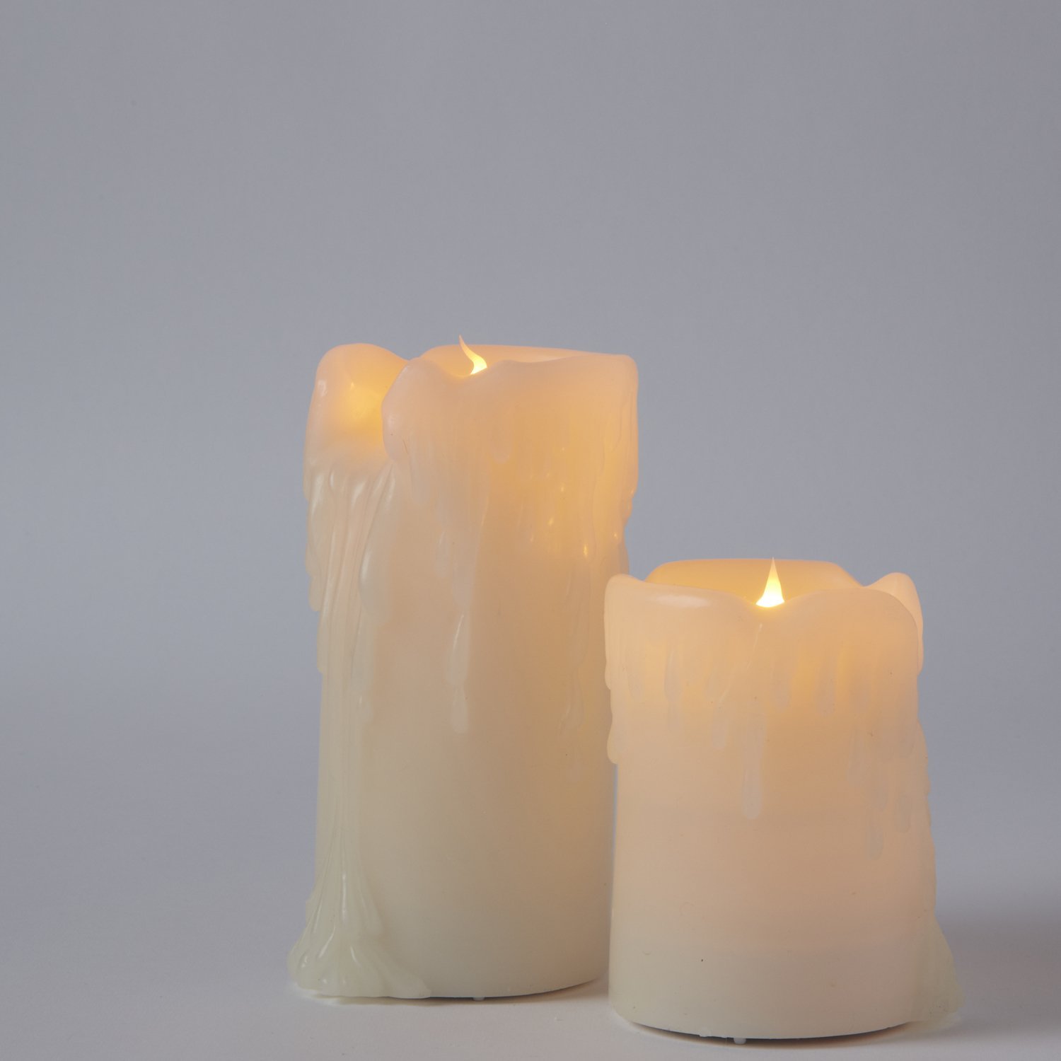 Lights4fun Lot de 2 Bougies Médiévales LED à Piles en Cire Véritable avec Effet Fondu