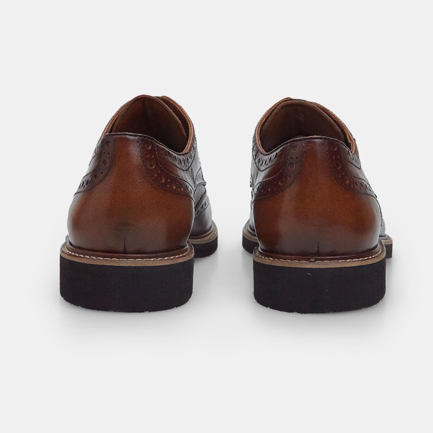 BATA Derby da Uomo in Pelle con Brogue