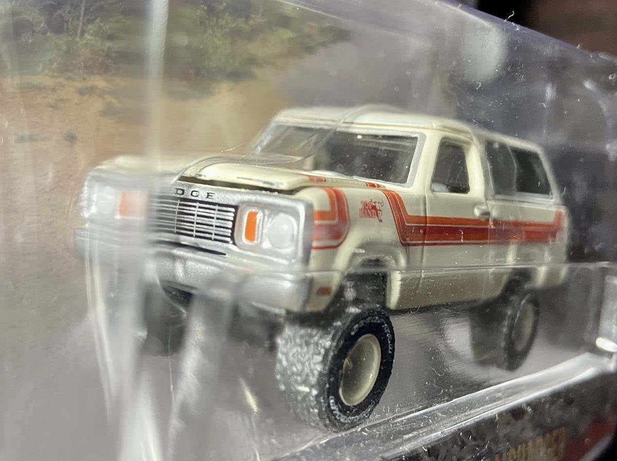 Amazon | 1978 DODGE RAMCHARGER 1/64 グリーンライト All-Terrain