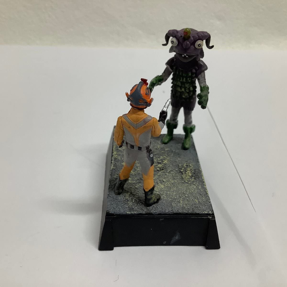 Amazon.co.jp: ウルトラ怪獣名鑑/超獣名鑑 キングマイマイ 落日の決闘