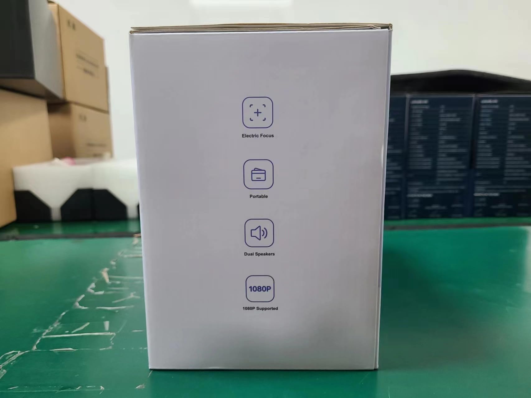 WiMiUS Mini proiettore WiFi Bluetooth 1080P Full HD, Messa a fuoco elettrica e correzione trapezoidale automatica, Proiettore home cinema per Android, iPhone, Grigio