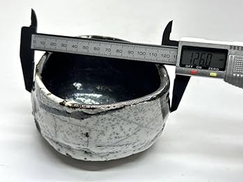 Amazon.co.jp: 最上位作 個展作 鯉江良二 引出し黒 沓茶碗 共箱