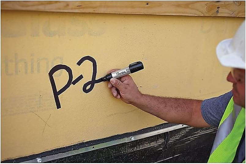 Sharpie Magnum Permanent Markers, Oversized Chisel Tip, Black, 12 Count - Office, Home, Teacher Supplies, Great for Poster Boards