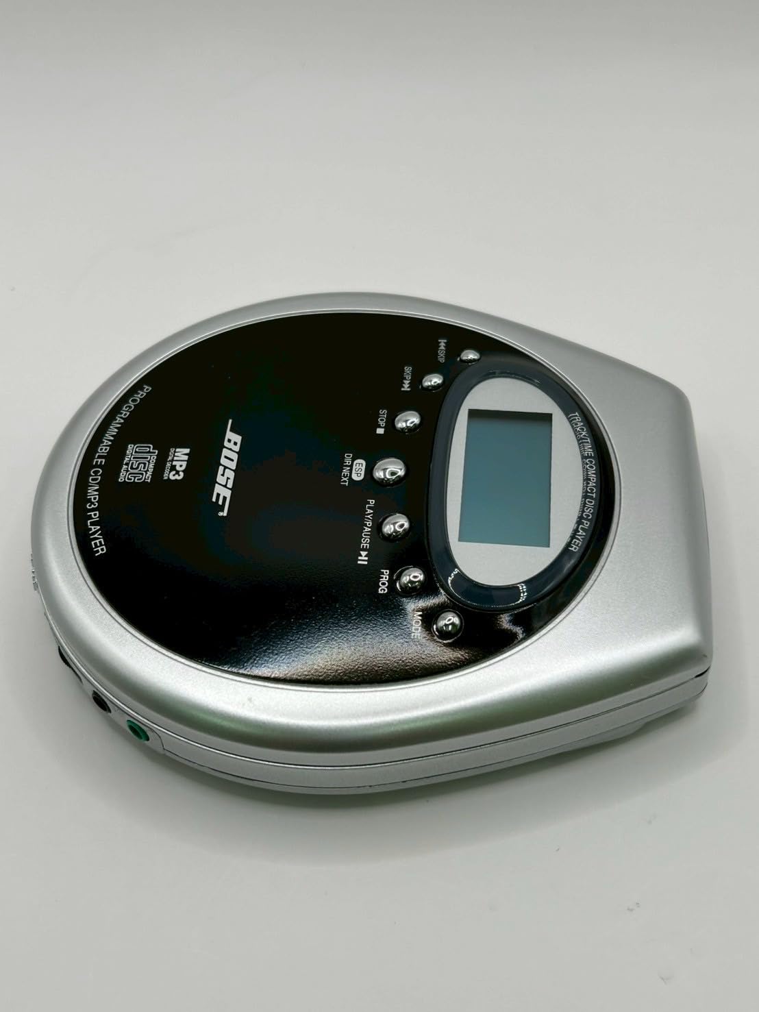 Amazon.co.jp: Bose ポータブルCDプレイヤー CD-M9 MP3対応 : 家電＆カメラ