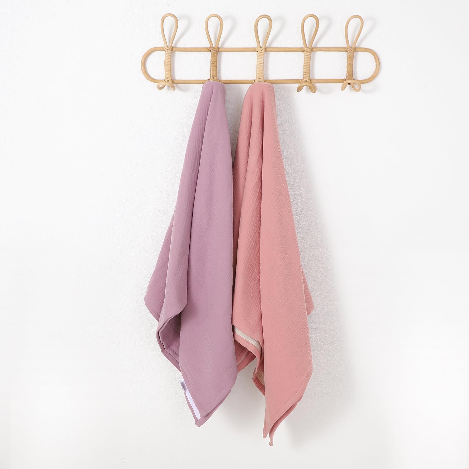 Mantas de muselina de 4 capas para niñas, manta de muselina 100% algodón, manta para cuna, mantas de muselina, colcha suave y ligera para niños y niñas, 47 x 47 pulgadas (violeta + blanco)
