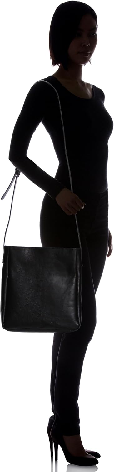 SAC Leather Shoulder Bag ST0169 worn by a person