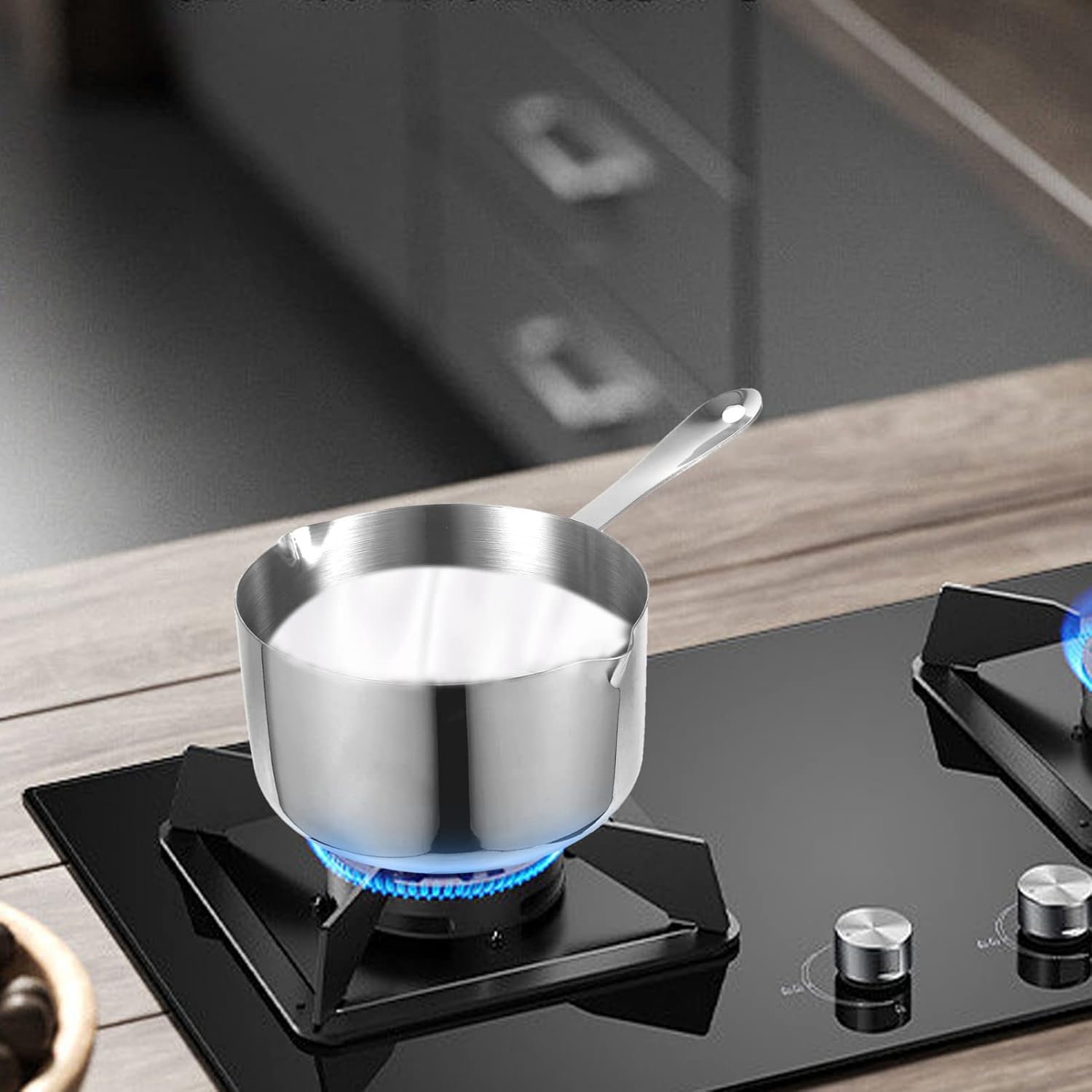 Stainless Steel Saucepan with Pour Spout and Handle Milk Pan Butter Coffee Milk Warmer Cooking Pot for Home Kitchen 14cm (Silver 22X10X6.5CM)