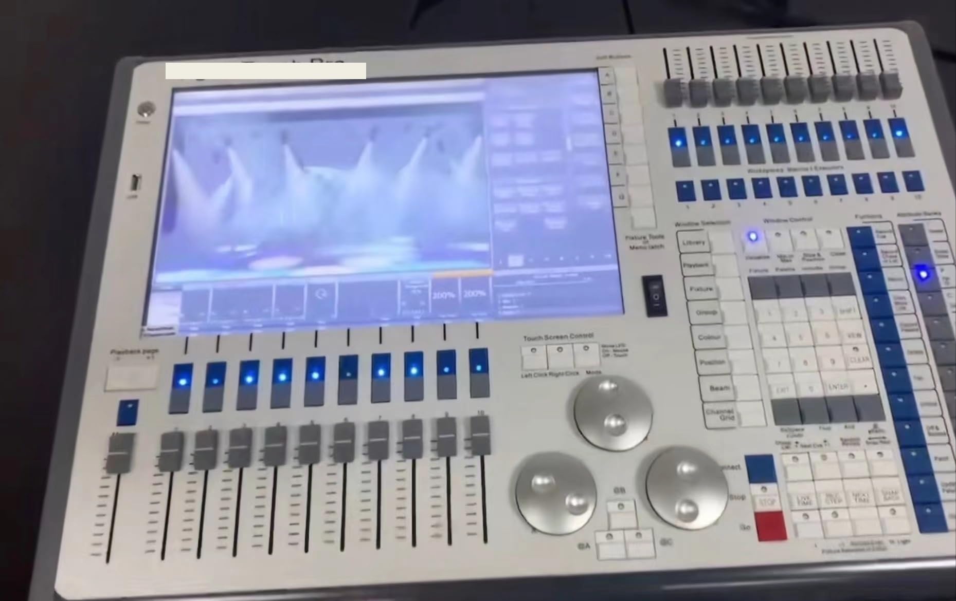 Kontroler DJ-ski, Konsola Dmx512 Oświetlenie sceniczne Konsola Kontroler Dmx Konsola(Flight case V16)
