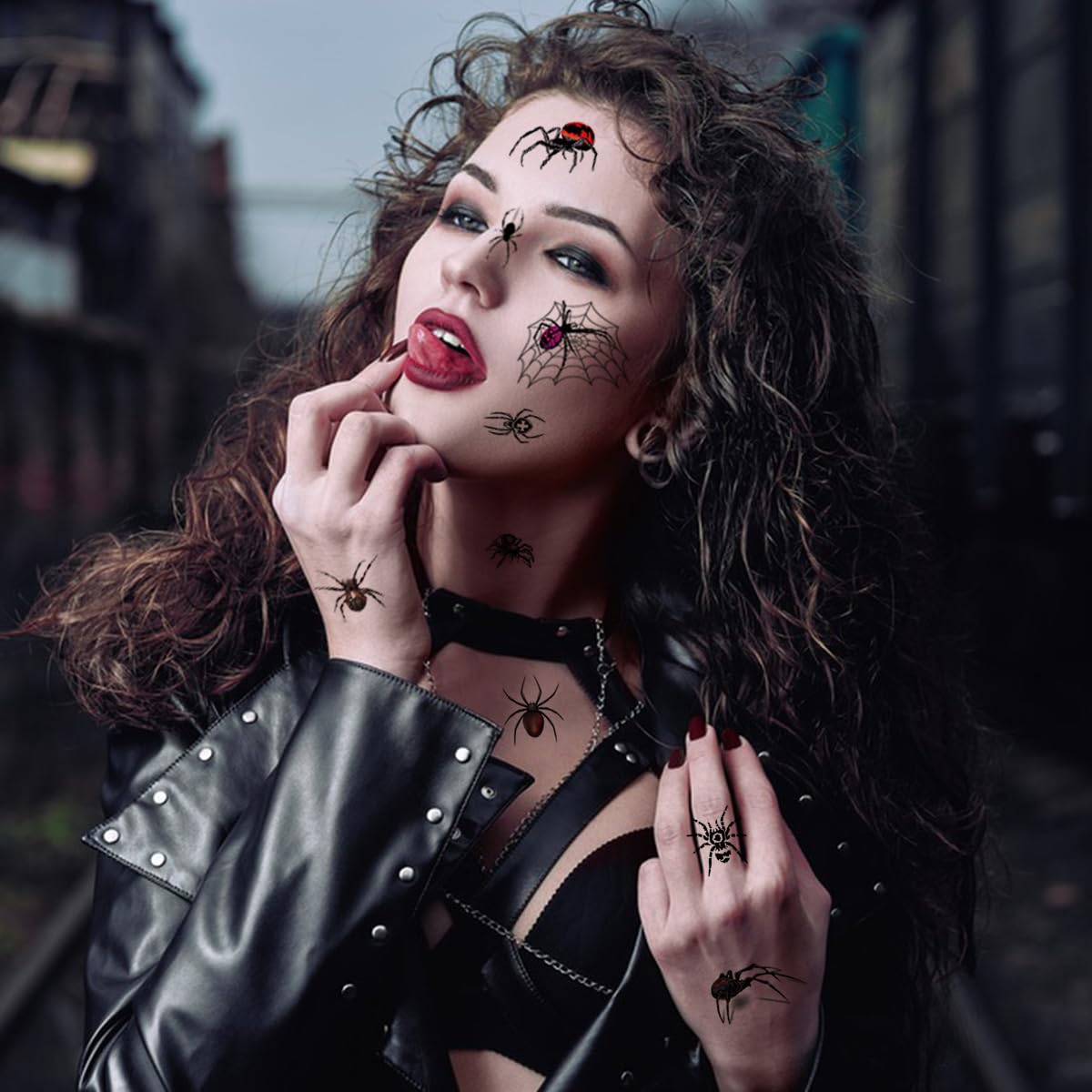Tatuaggi temporanei eccellenti - Tatuaggi sul viso di Halloween con ragnatele - Italia