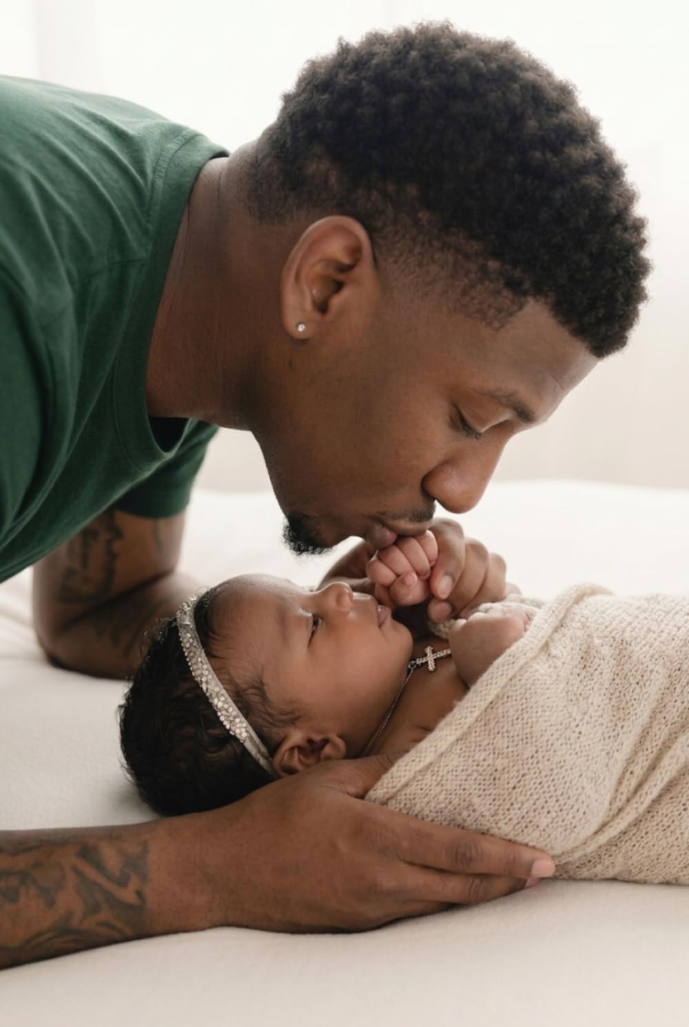 MODERN DAD: The Modern Dad’s Ultimate Guide To be a Great Partner During Pregnancy.