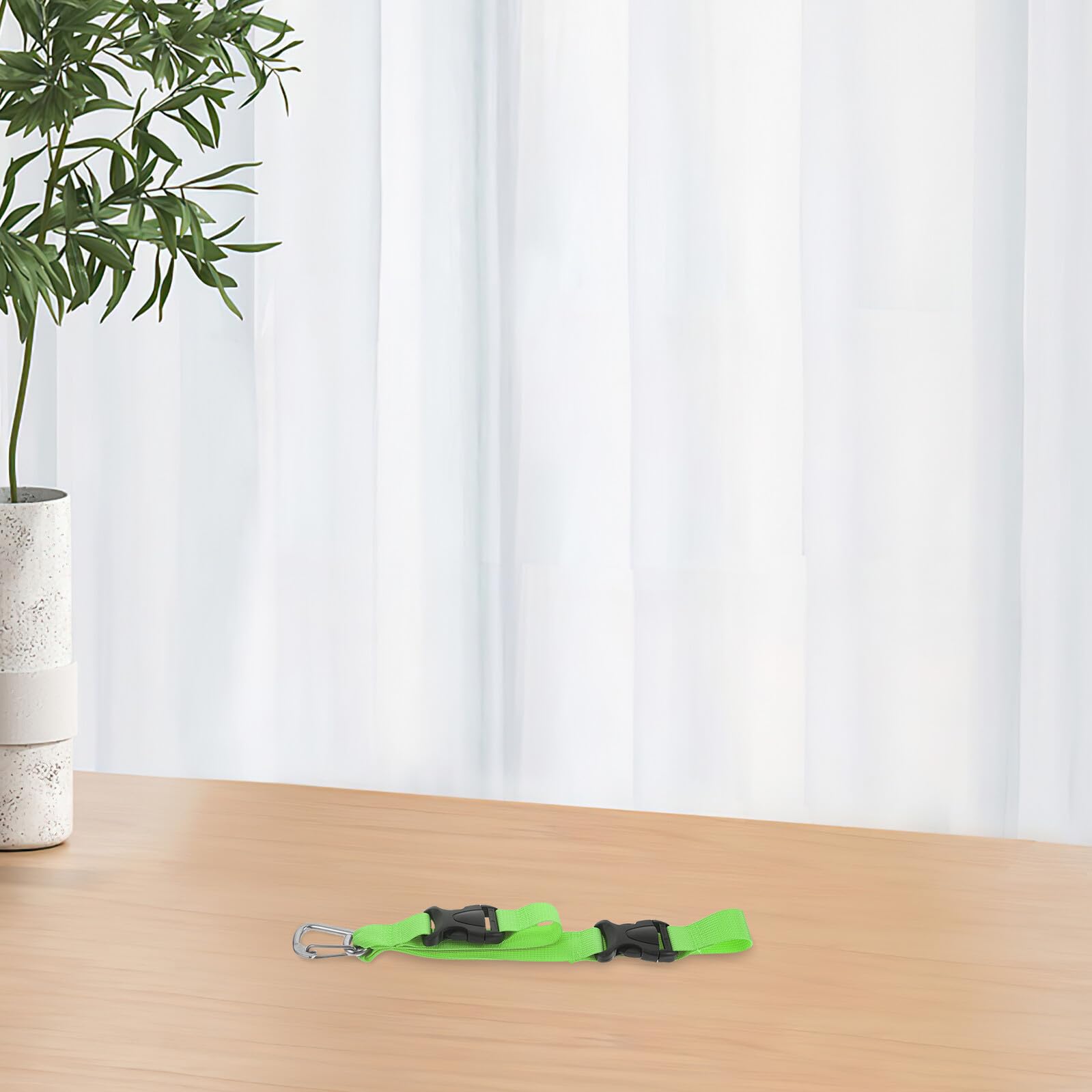 Clip Porta Pinne Subacquee con Cordino Verde a Sgancio Rapido, Cinghia Regolabile per Attrezzatura Immersione, Accessorio Compatibile per Maschera e Pinne, per Sport Acquatici