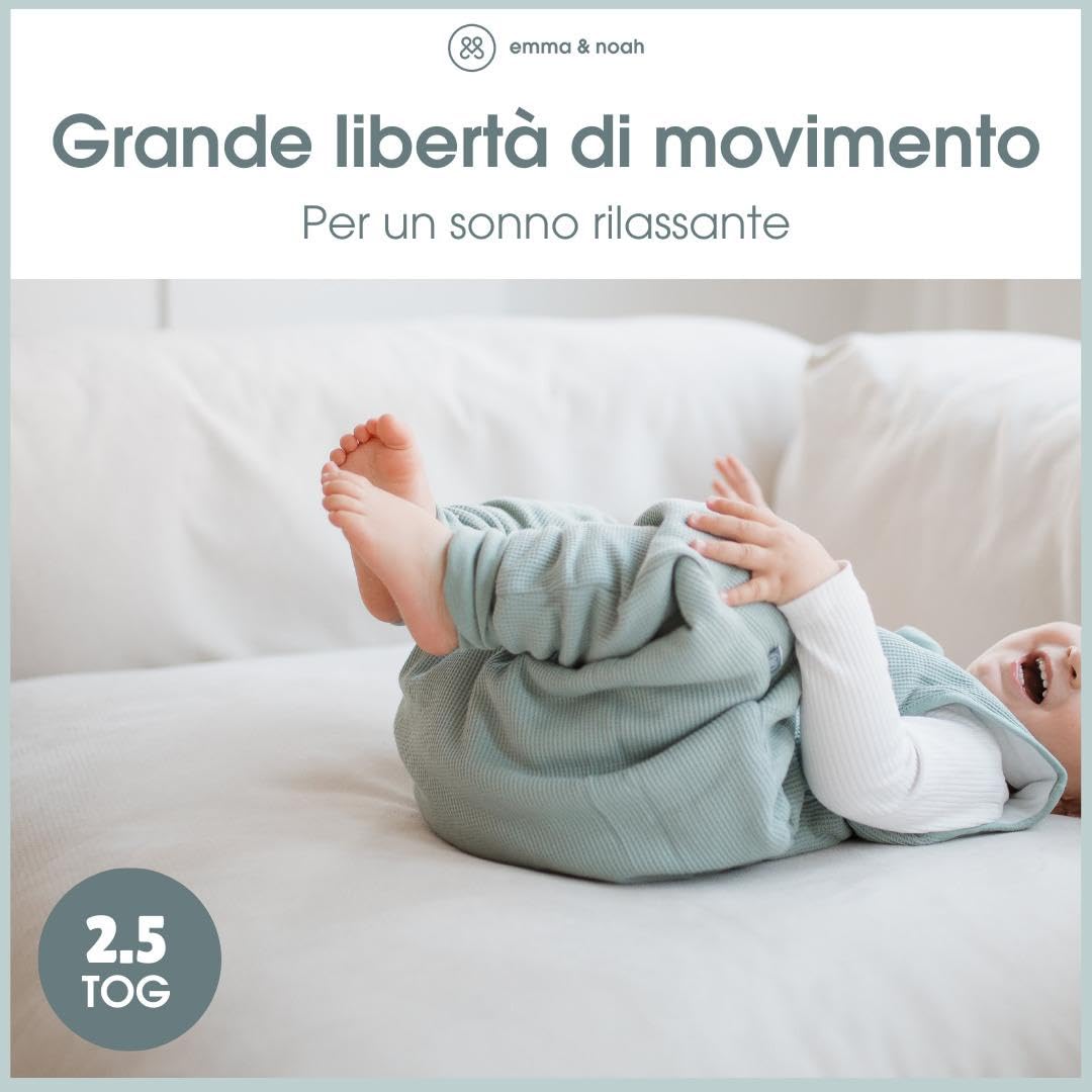emma & noah Sacco nanna con piedi 2,5 TOG, sacco a pelo per l'autunno e l'inverno, in cotone biologico, certificato Oeko-Tex, morbido sacco a pelo per neonati (pois blu, 70 cm)