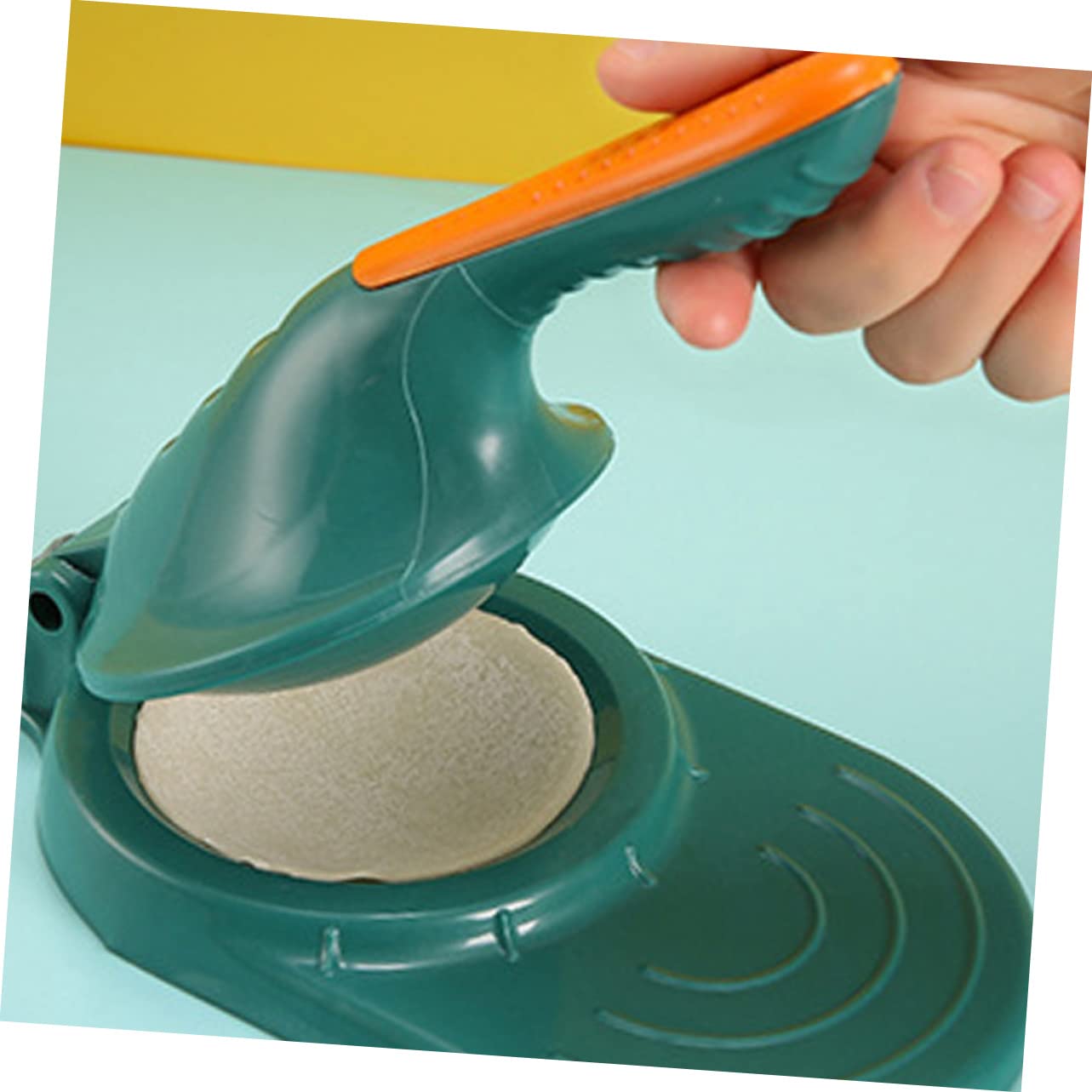 CIYODO Dumpling Skin Press Dough Presser for Plastic Wrapper Maker Easy Clean Long Handle Round Shape