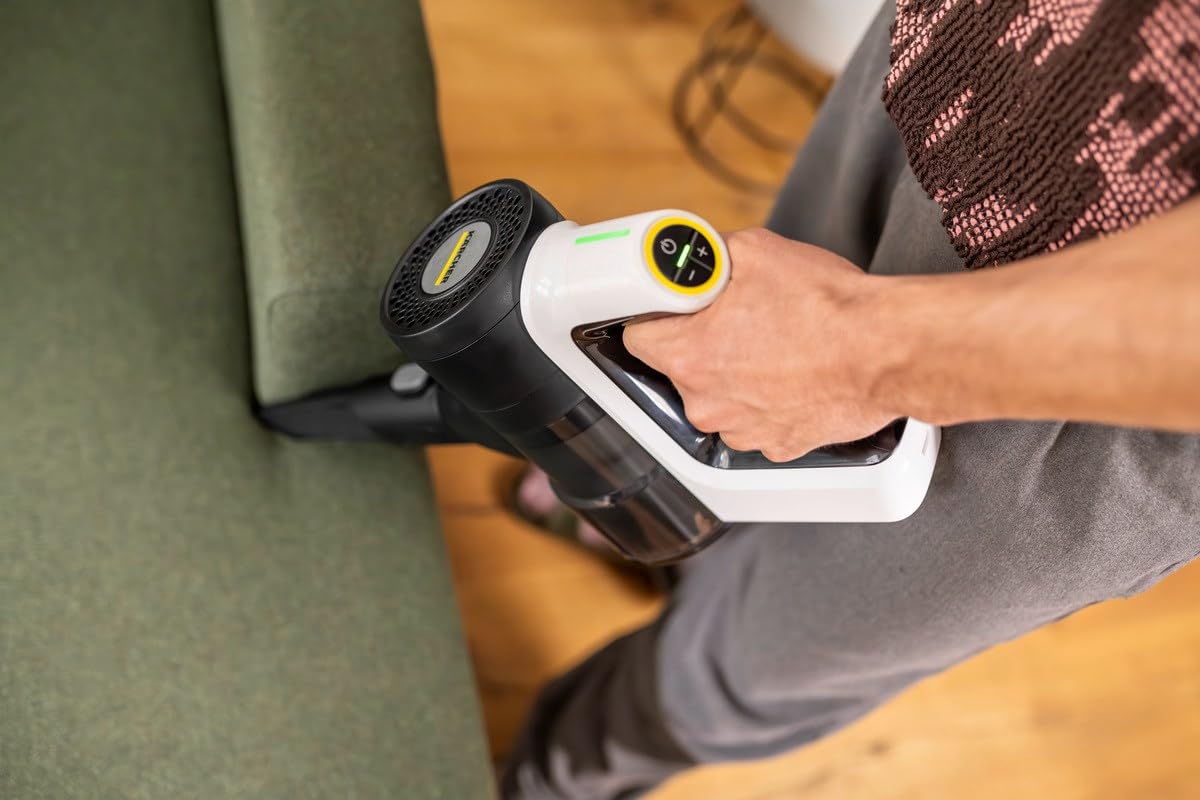 KÄRCHER Aspirapolvere a batteria VCS 3 Nano Complete, 3 livelli di aspirazione con rilevamento intelligente sporco e luce LED, filtro HEPA, 300 Watt, autonomia: fino a 50 minuti, peso: 2,3 kg, USB-C