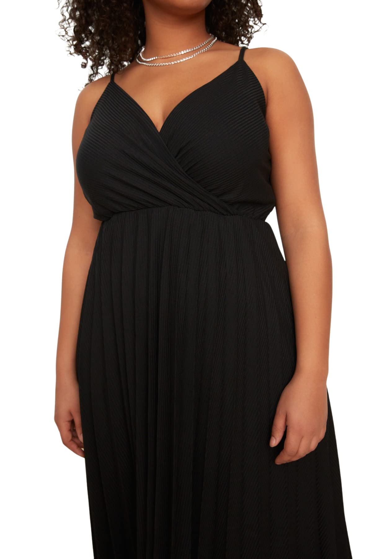 Trendyol Robe Midi Standard Grande Taille Robe Femme (Lot de 1)