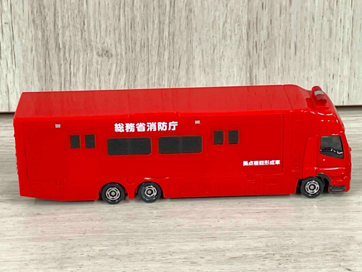 Amazon.co.jp: ロングトミカ No.137 いすゞ ギガ 拠点機能形成車 赤箱