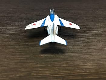 Amazon.co.jp: 1/200 Gulliver【ブルーインパルス】 T-4 航空