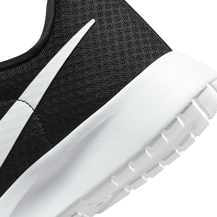 Image of Nike Mens Tanjun School Shoes FLYEASE-OBSIDIAN /WHITE-DV7775-400-6UK