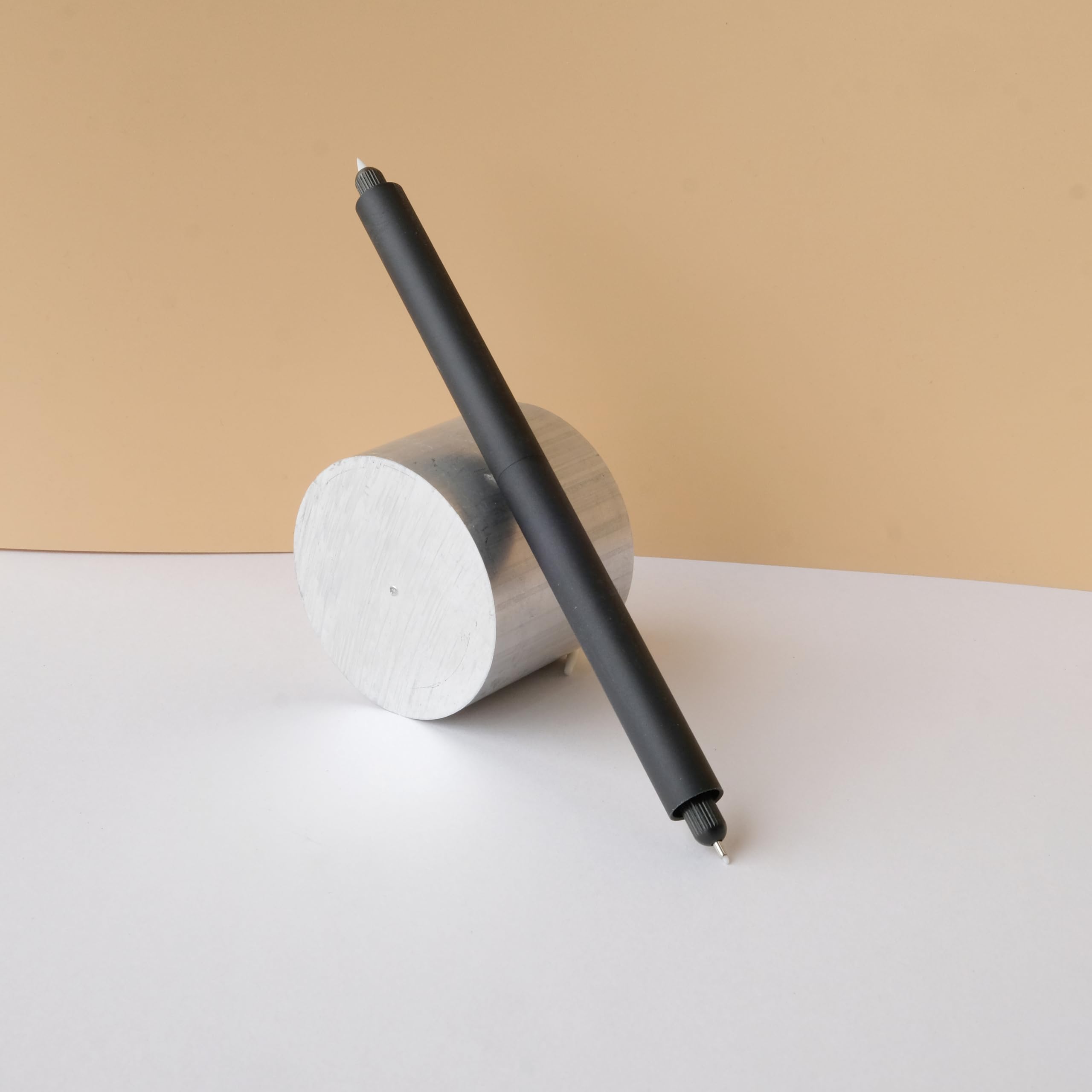 Tom's StudioLumos Pro Duo Tip | Refillable Fineliner, Writing & Brush Pen | Comes with 11 Tips, 3ml Deep Black Ink Sample & 2x Ink Reservoir (Matte Black)