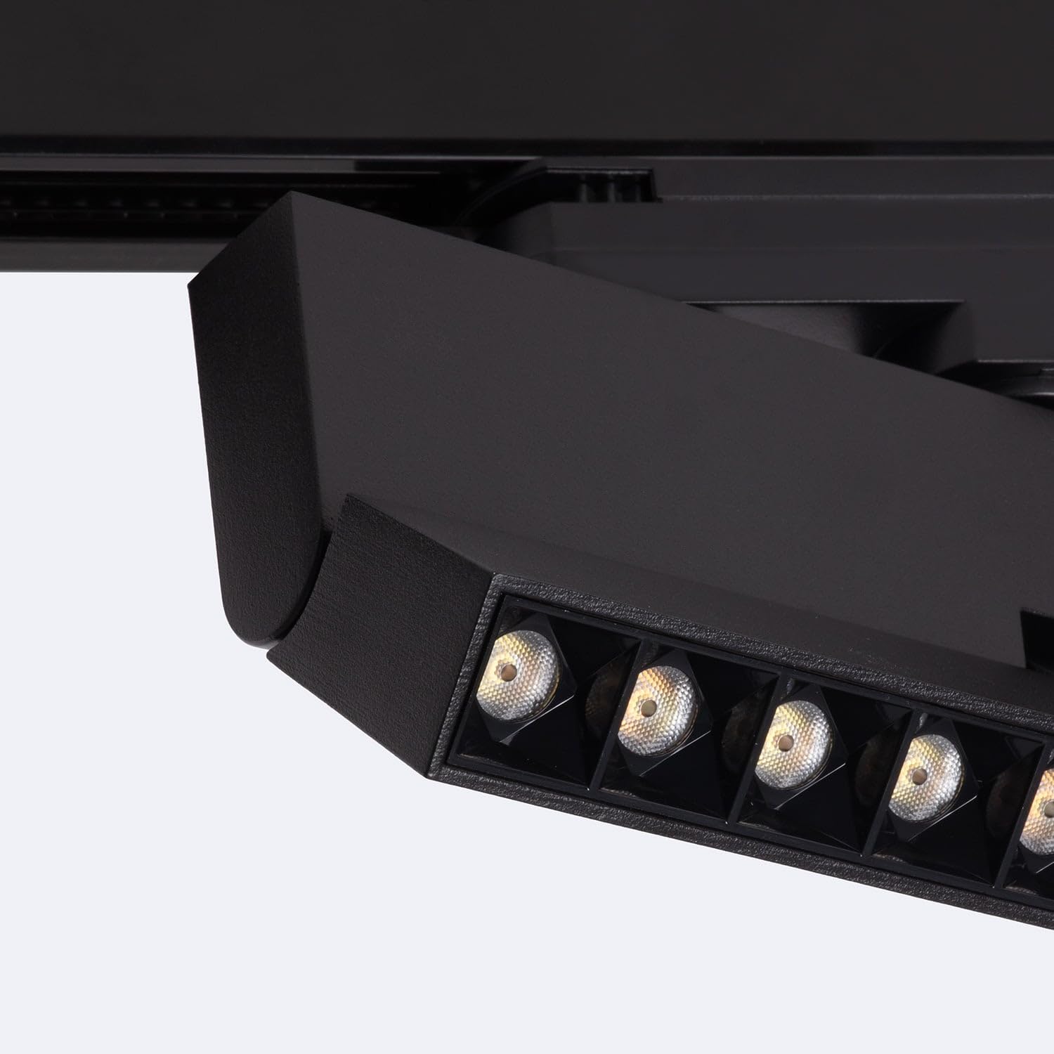 LEDKIA LIGHTING Faretto Lineare LED Binario Trifase 12W Regolabile CCT Selezionabile Elegant Optic Nero 3000K - 4000K - 5000K Selezionabile