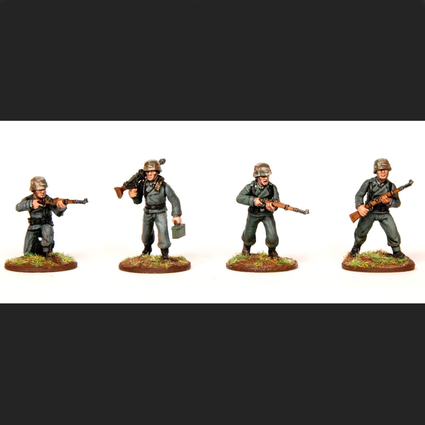 Wargames Atlantic World Ablaze - La seconda guerra mondiale 1939-1945: Divisione tedesca Panzer Lehr (30 figure in plastica dura multiparte da 28 mm)..