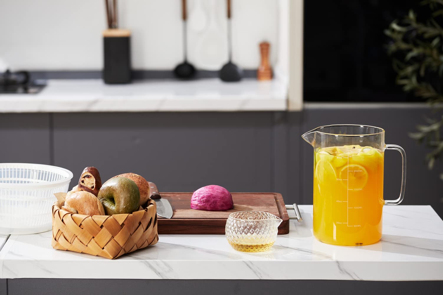 85 oz Glass Water Pitcher with Scale Line, Dinner Table Pitcher, Large Serving Carafe for Water, Juice, Sangria, Lemonade, and Milk, Clear Glass Beverage Pitcher