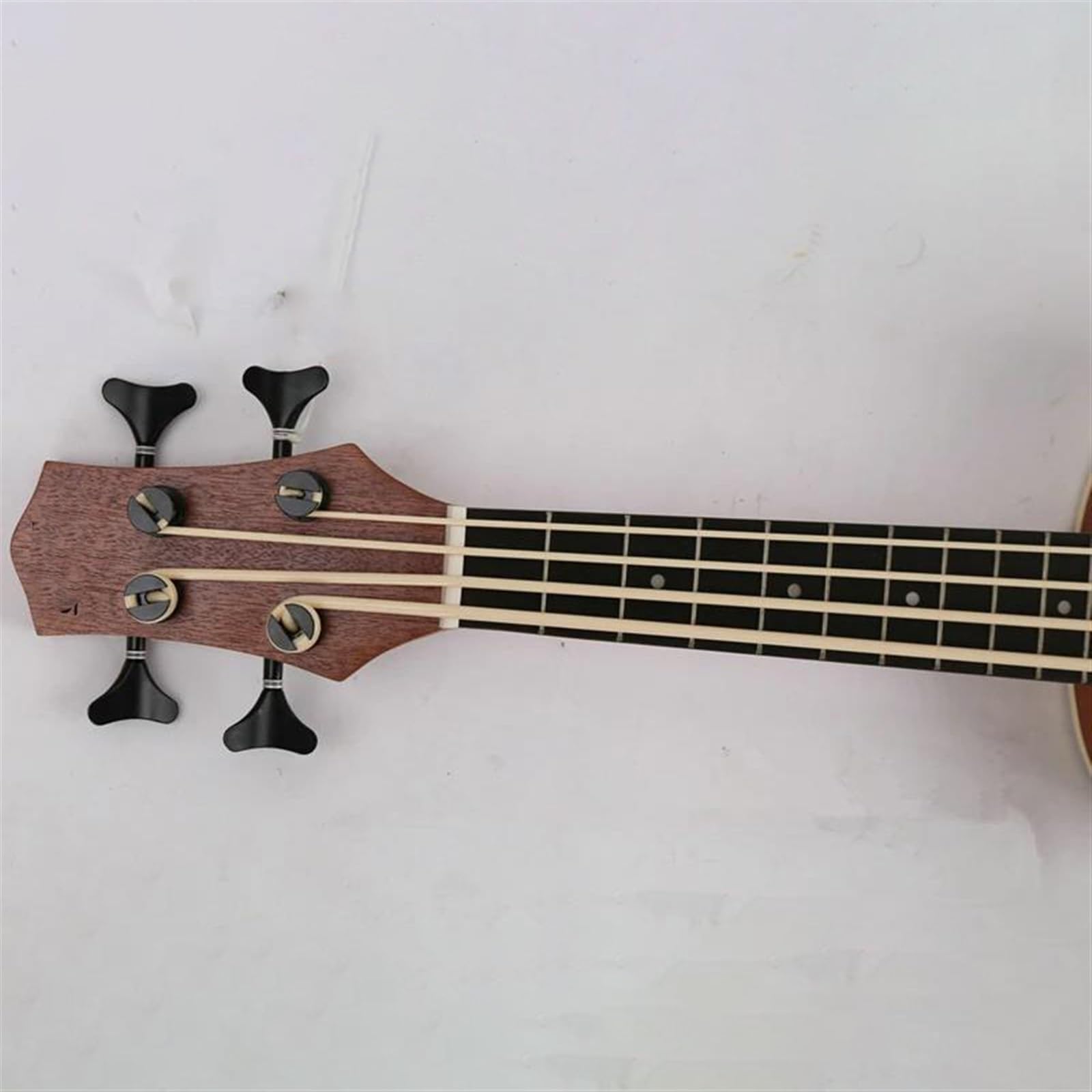 30-calowa Mini Gitara Elektryczna 4-strunowa Gitara Basowa Pełna Sapele Vintage Zamknięte Pokrętło Ukulele