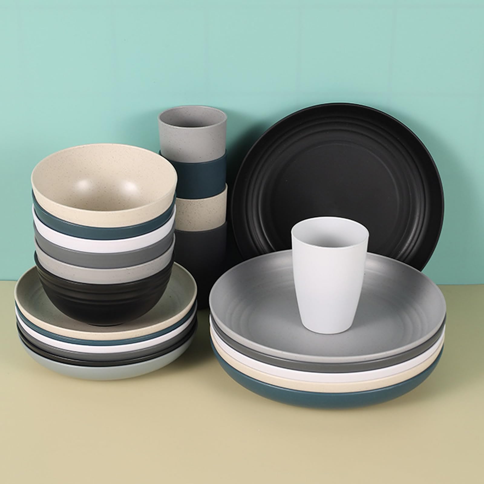 Juego de Vajilla de Plástico Cuencos Platos y Vasos Irrompibles Cubiertos Reutilizables Apto Para Microondas y Lavavajillas Ideal Para Picnics Viajes y Fiestas Navideñas (Color mixto, Juego de 24)
