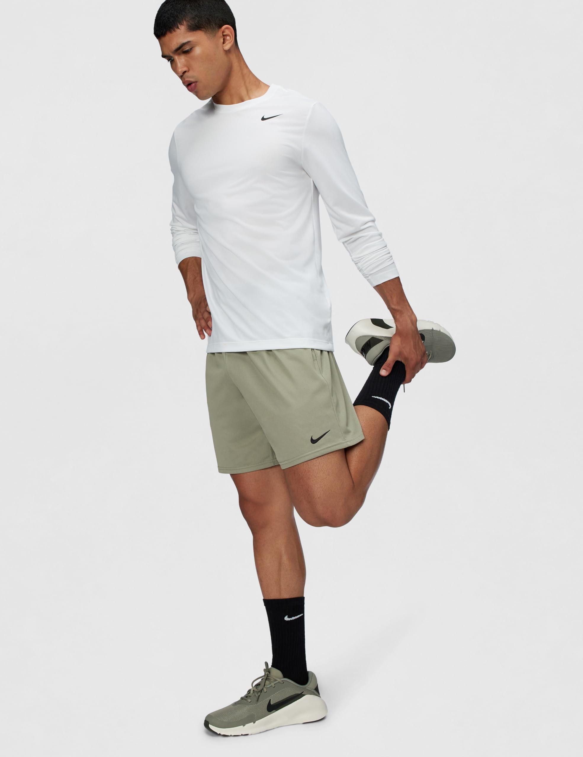 Nike Herren Shorts M Nk Df Flex 7in Short K