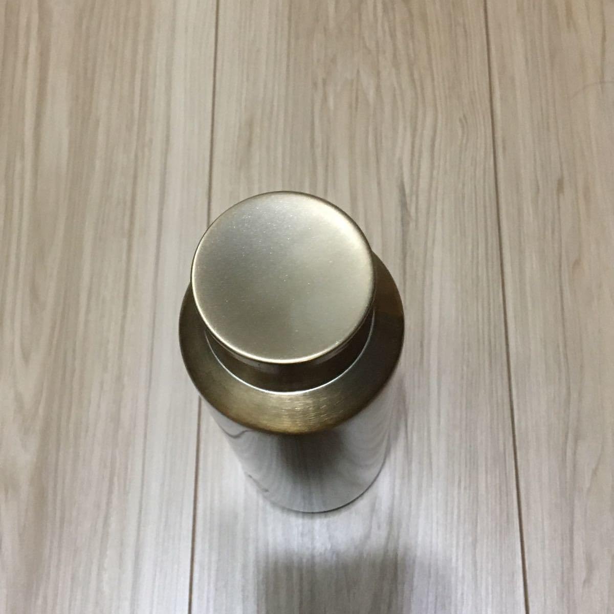 20日まで値下げ！スタバ ステンレスボトル 25YEARS 25周年 473ml Amazon | スターバックス ステンレスボトル 25YEARS 25周年 473ml