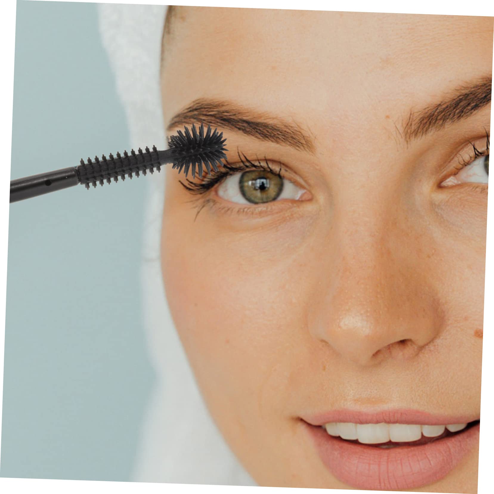 SOESFOUFU 100pcs Eyelash Brush Eyebrow Curl Makeup Brush Set Brow Lamination Tool for Women