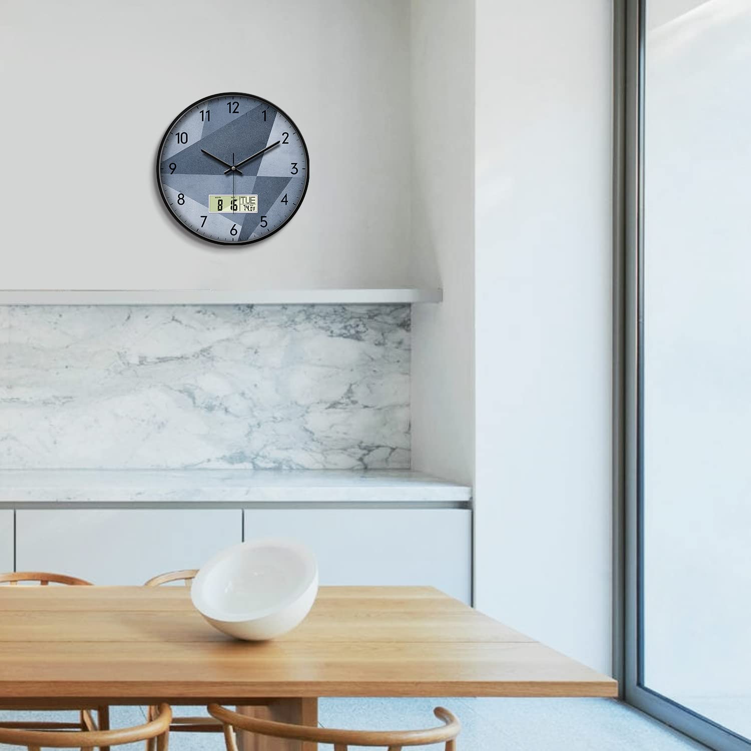 Orologio da parete moderno silenzioso senza ticchettio grigio per decorazione soggiorno digitale grande display silenzioso a batteria orologi da parete con data e giorno della settimana temperatura