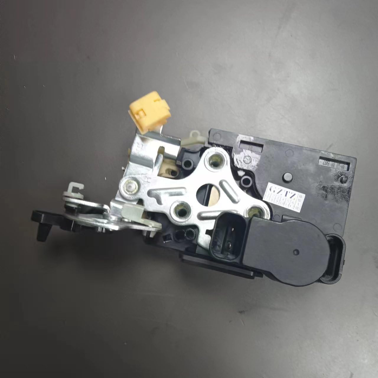 1 PC/Set of 96636045 CAR Door Lock (MOLEI-AUTO)