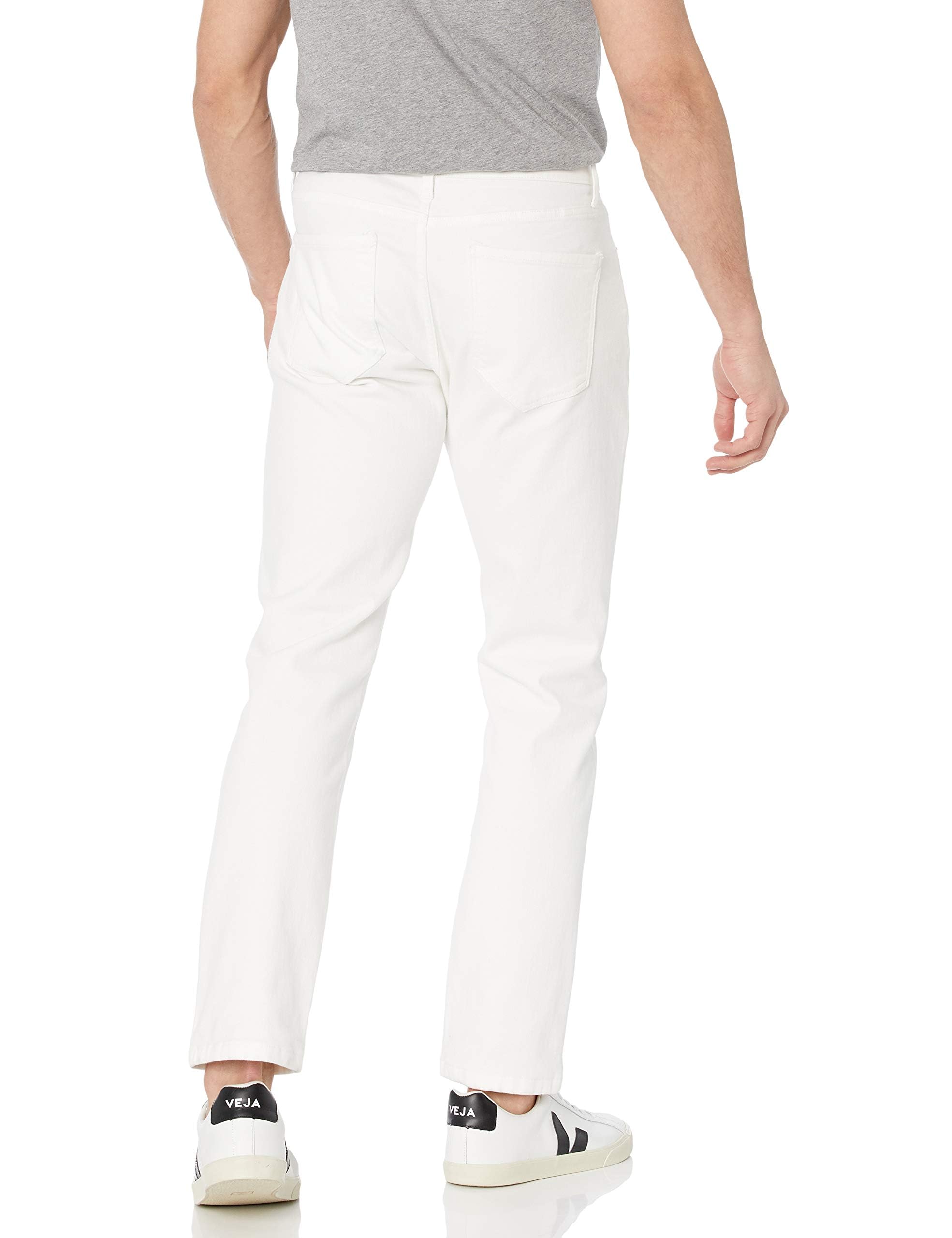Amazon Essentials Vaqueros Ajustados - Colores interrumpidos Hombre, Blanco Brillante, 32W / 29L