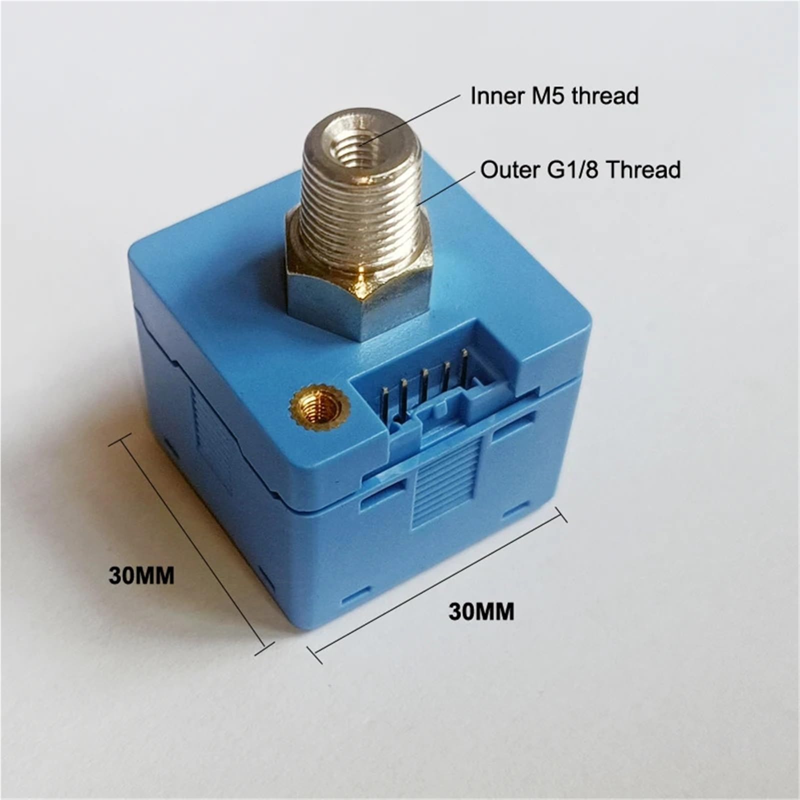 Sensor de presión de aire Rosca M5, salidas NPN*2 1~5VDC, pantalla digital -100~100Kpa, cable 2M incluido y soporte en forma de L.