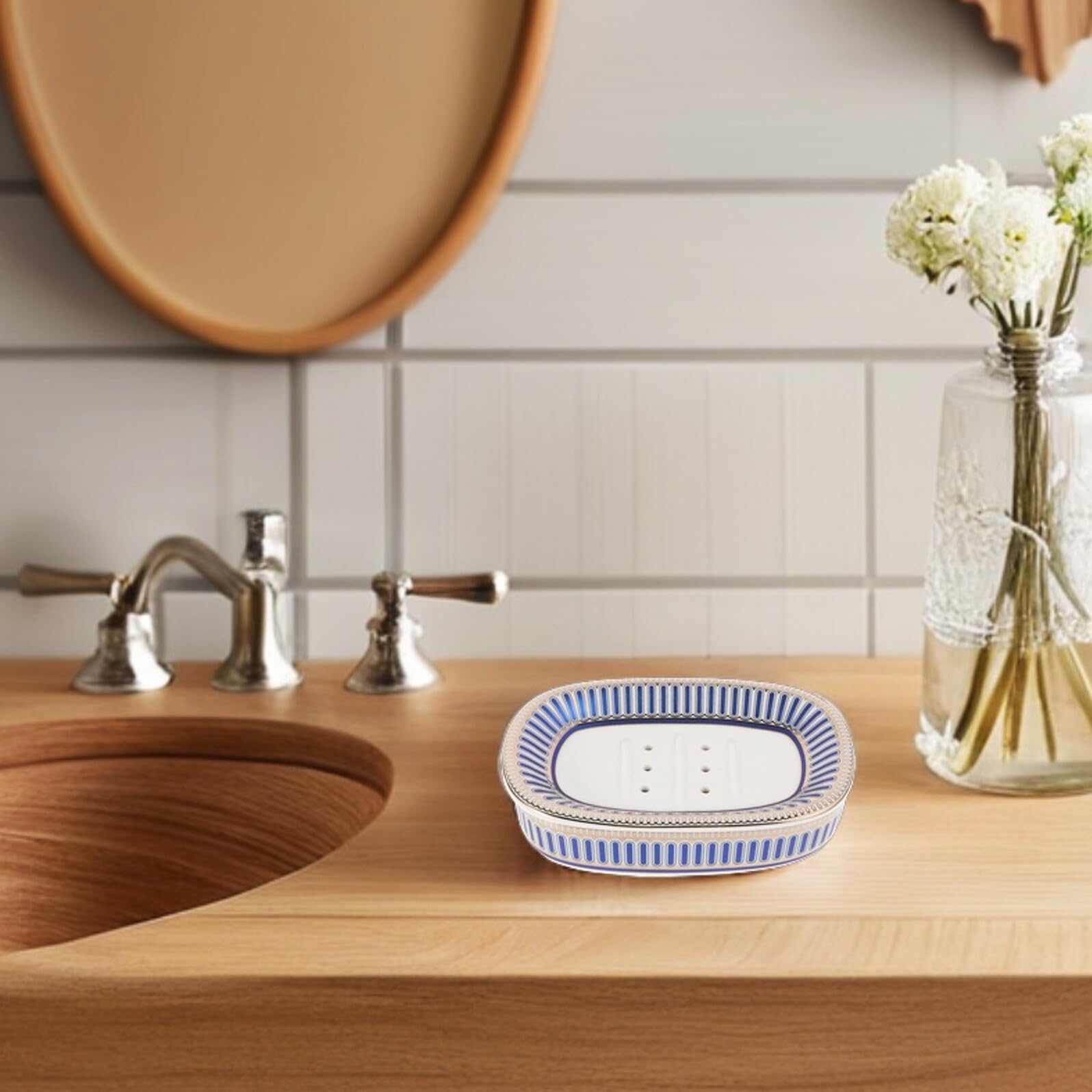 KOMBIUDA Hygienische Keramik Seifenschale mit Mehrstufigem Abflussdesign und Abnehmbarem Aufbau Stilvolle Seifenablage für Badezimmer und Küche Leicht zu Reinigen und Elegant
