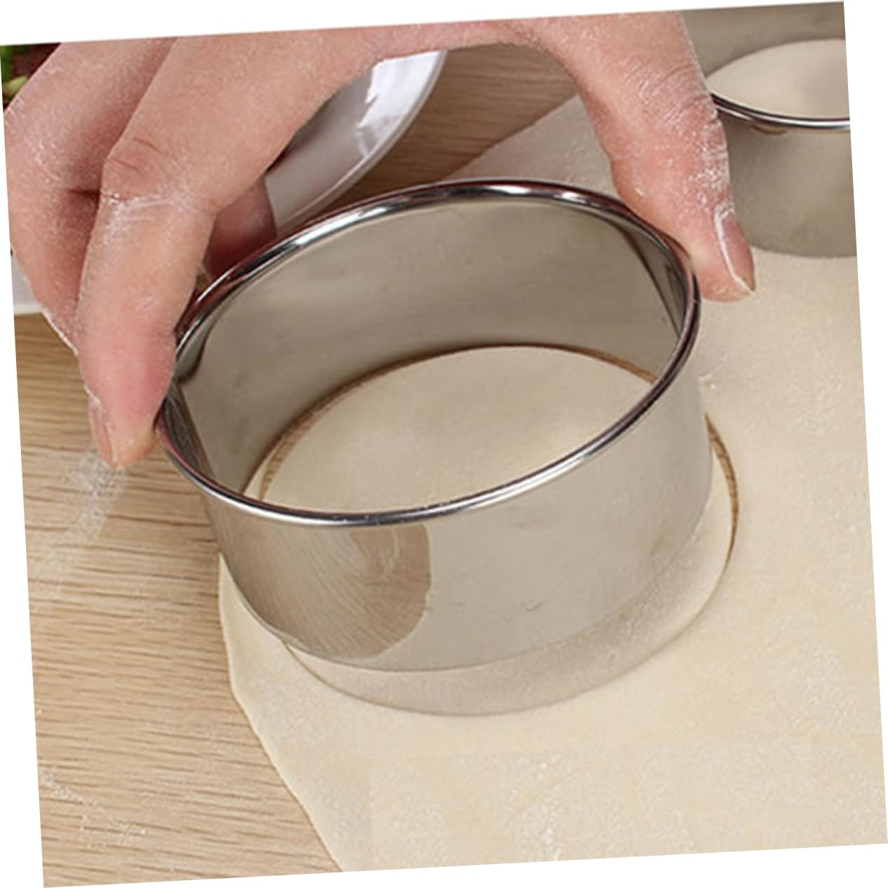 Cabilock 1set Stainless Steel Round Dumpling Mould Pastry Dough Press for Shaped Cookies Biscuits Baking Tool for Kitchen Dining 3pcs
