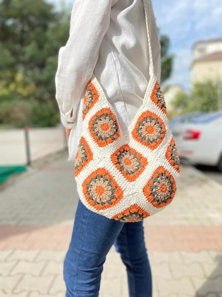 Amazon | ZORA CRAFT かぎ針編みショルダーバッグ、グラニースクエア