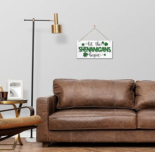 Vista 94 de Divertido letrero decorativo de madera del día de San Patricio, tréboles y travesuras impresas de madera para pared, decoración del hogar, letrero
