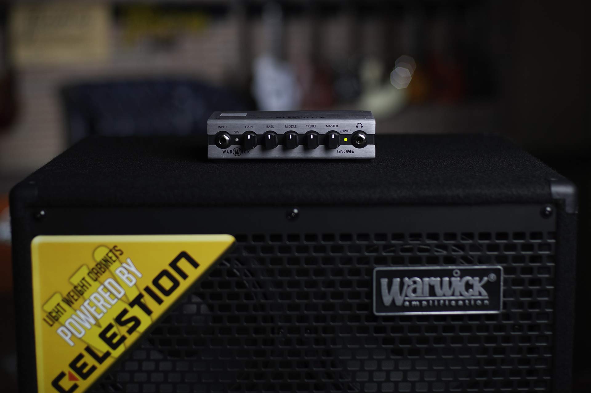 Warwick Gnome 200W Pocket Bass Amp Head Amplificatore per basso 4 Ohm 8 Ohm
